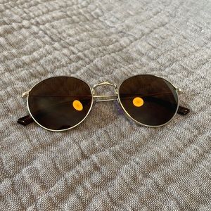 Madewell sunglasses and pouch